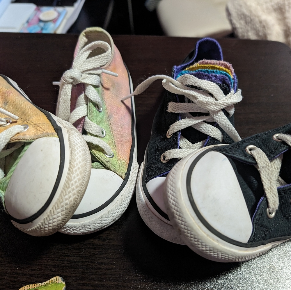 Converse All Star Girl's Size 10 Black and Tye Dye Bundle Deal